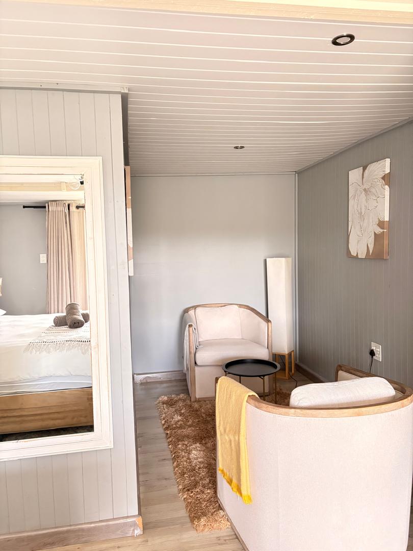 Standard chalet lounge